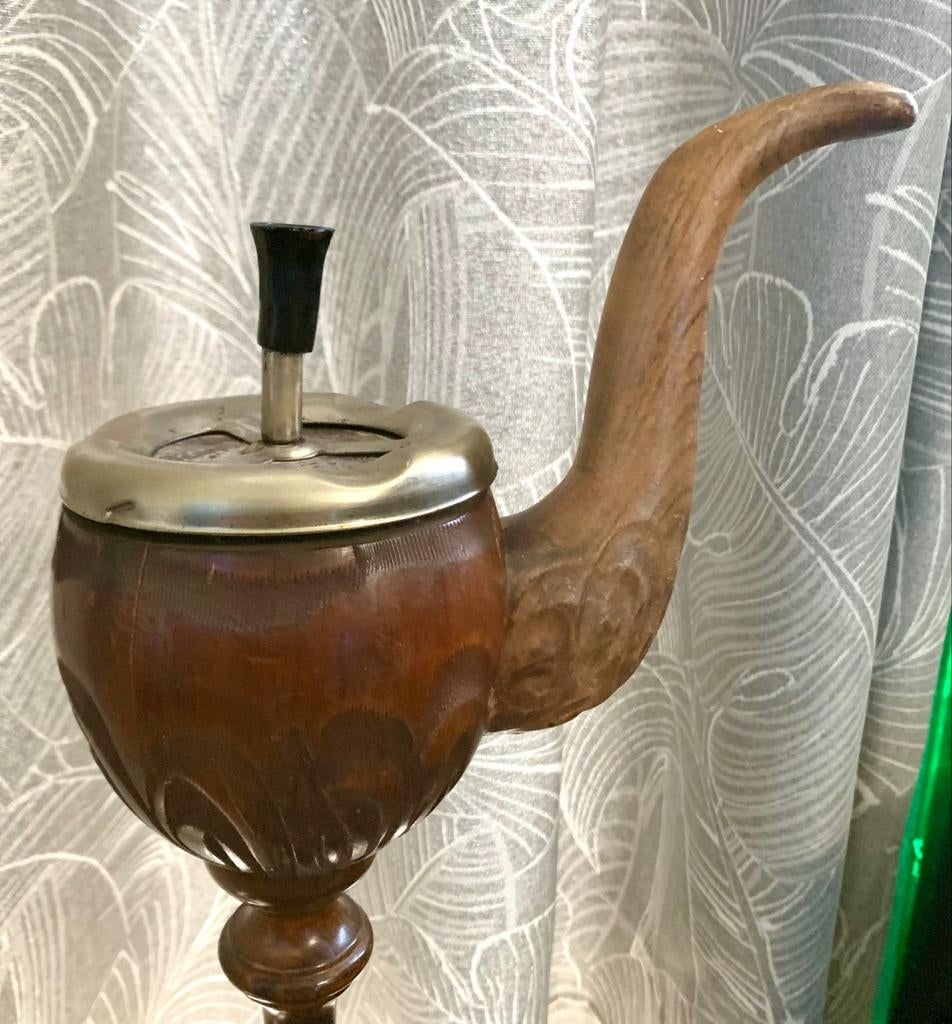 Antieke asbak met houten standaard, Verzamelen, Rookartikelen, Aanstekers en Luciferdoosjes, Ophalen of Verzenden, Gebruikt, Asbak