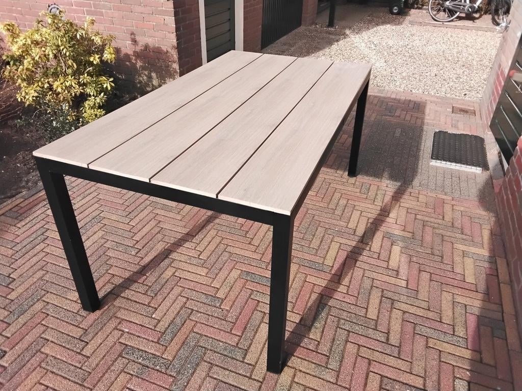 Tuintafel showmodel geweest, Tuin en Terras, Tuintafels, Ophalen, Rechthoekig, Aluminium