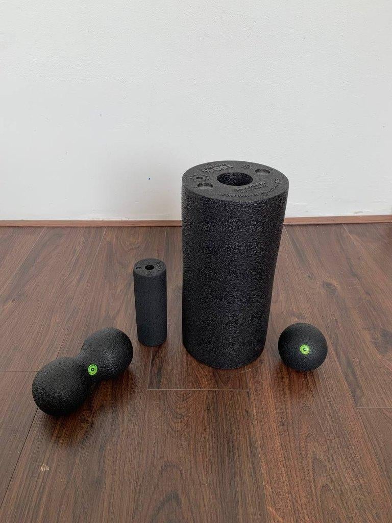 BLACKROLL set – foam rollers & massage tools (zwart), Ophalen of Verzenden, Zo goed als nieuw, Benen, Foamroller