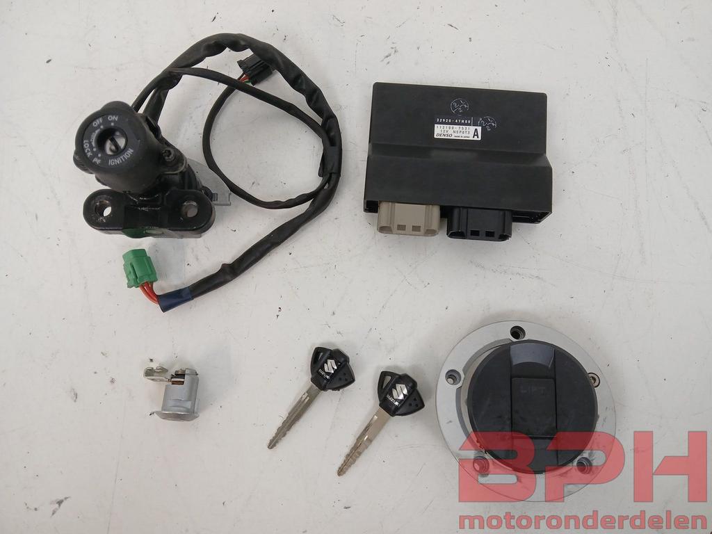 Slotenset + ECU Suzuki GSX-R 1000 K9 L0 L1 2009 t/m 2011 con, Ophalen of Verzenden, -, -, -