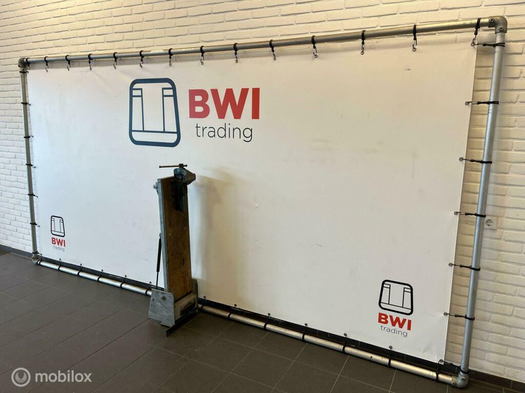 Storevan bankschroefhouder / zware uitvoering  businrichting, Ophalen of Verzenden