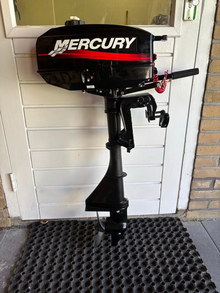 Mercury 2.5 PK Buitenboordmotor met beschermhoes, Watersport en Boten, Ophalen, Gebruikt, Motor en Techniek