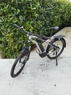 Moustache samedi 27, Ophalen of Verzenden, Zo goed als nieuw, Overige merken