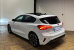 Ford Focus 1.0 EcoBoost ST Line PANO B&O VOL', Auto's, 125 pk, Gebruikt, Leder en Stof, Wit