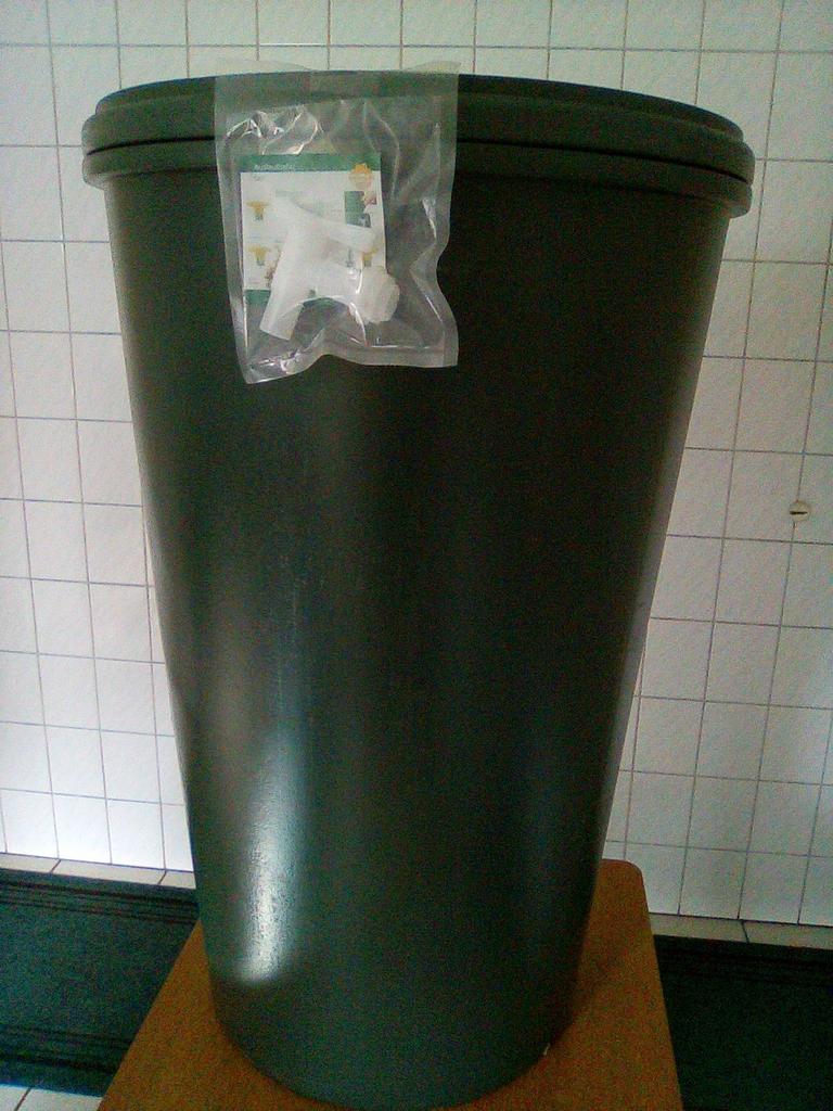 Nieuw kleur groen, Tuin en Terras, Regentonnen, Ophalen of Verzenden, Nieuw, Kunststof