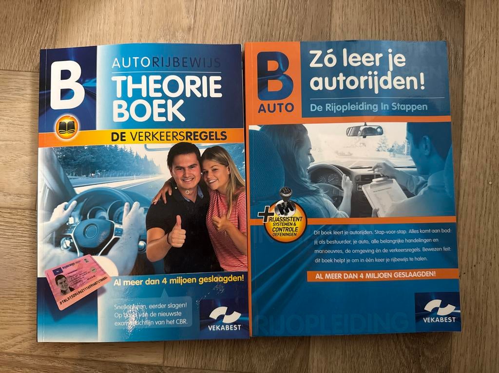 2x Theorieboek autorijden, Ophalen of Verzenden, Gelezen, Algemeen