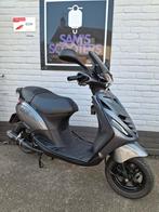 Piaggio Zip | 2022 | JM tuning, Ophalen, Gebruikt, Maximaal 45 km/u, Zip