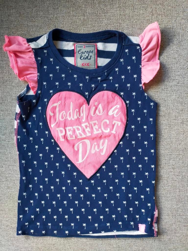 Izgs! Mooi lief shirtje van Europe Kids ! Mt 98/104, Kinderen en Baby's, Kinderkleding | Maat 98, Gebruikt, Meisje, Shirt of Longsleeve