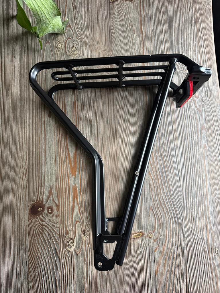 Gazelle ultimate c380 orginele bagagedrager met verlichting, Ophalen of Verzenden, Zo goed als nieuw