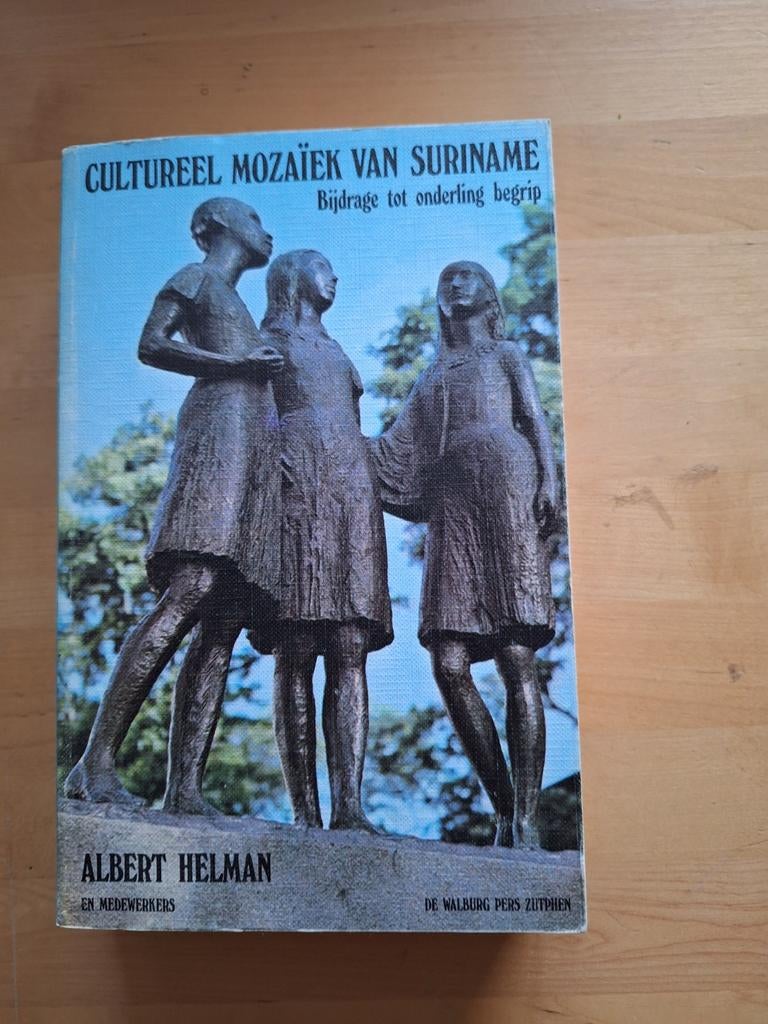 Cultureel mozaiek van Suriname, Verzenden