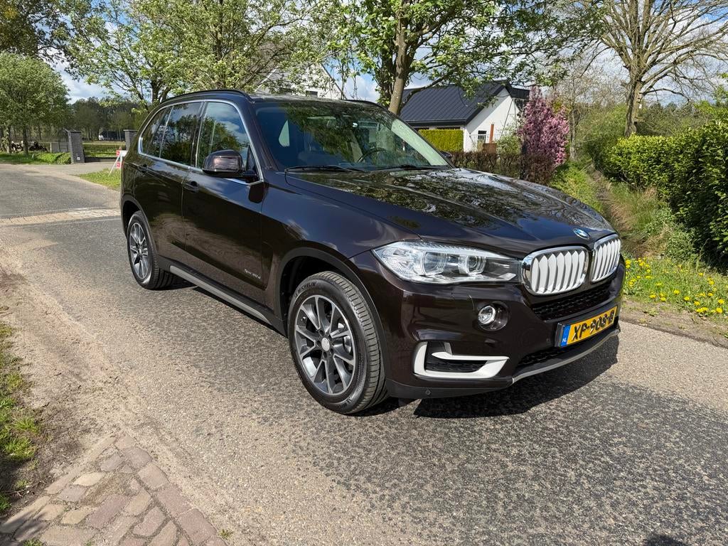 BMW X5 Xdrive 30D Aut8 (2014) 2015 Bruin, Auto's, Automaat, X5, 2993 cc, Leder