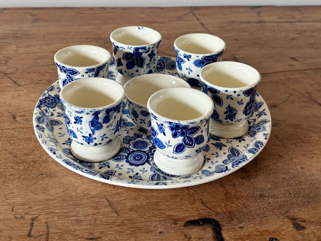 Schaal met eierdopjes van Beatrix - Societe Ceramique, Antiek en Kunst, Ophalen of Verzenden