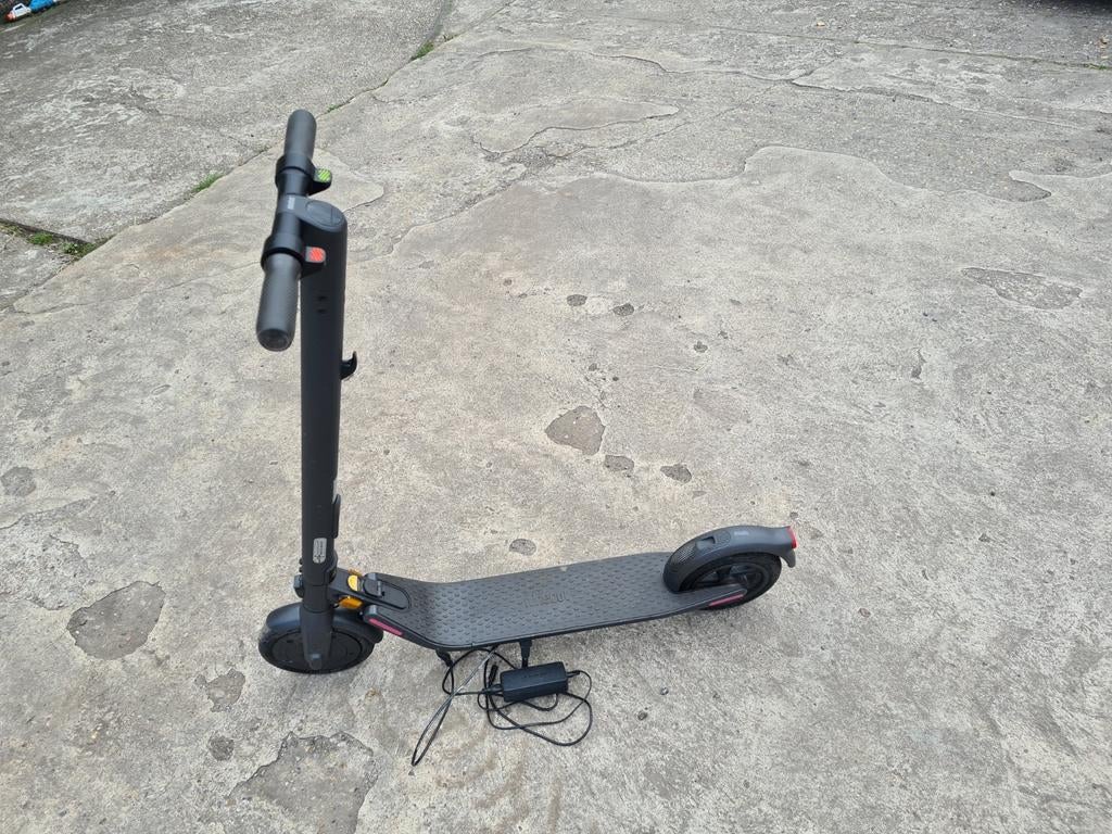 Segway Ninebot E22E elektrische step, Fietsen en Brommers, Steps, Elektrische step (E-scooter), Ophalen of Verzenden