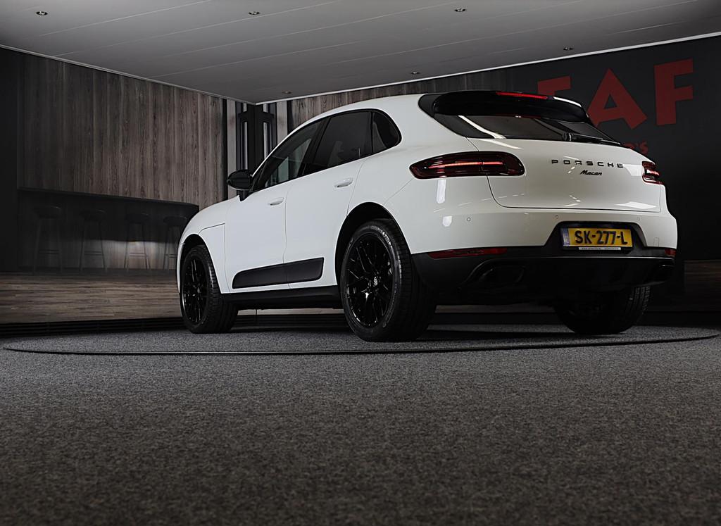Porsche Macan 2.0 / Luchtvering / Camera / Cruise Control /, Automaat, Lichtsensor, Gebruikt, 4 cilinders