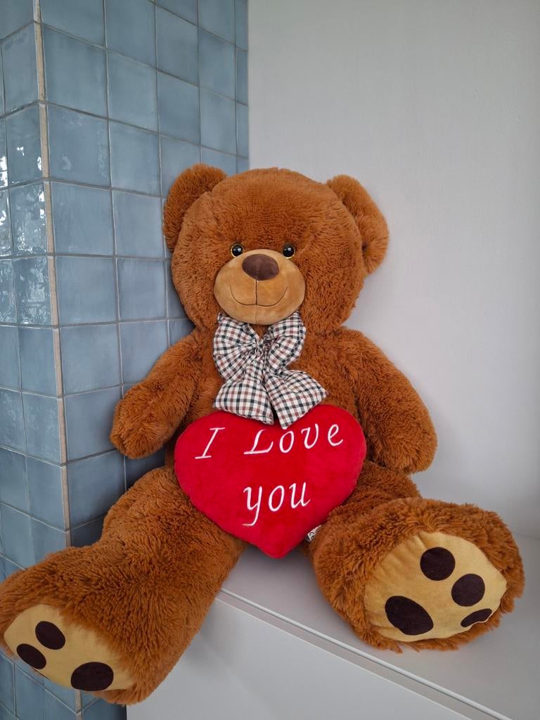 Grote knuffelbeer, aldus nieuw, Ophalen, Zo goed als nieuw, Stoffen beer, Overige merken