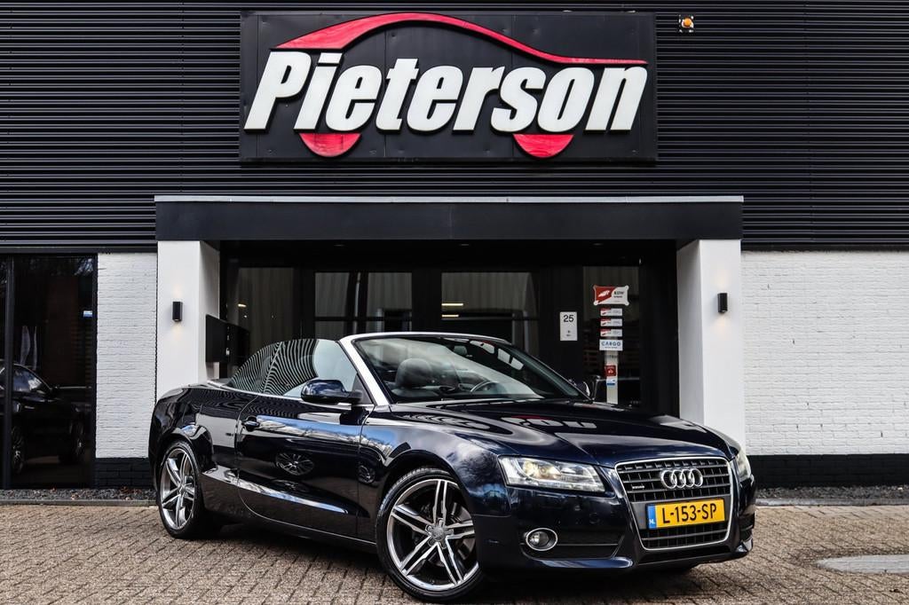 Audi A5 Cabriolet 2.0 TFSI Quattro AUTOMAAT XENON NAVI, Auto's, Euro 5, Stof, Gebruikt, Zwart