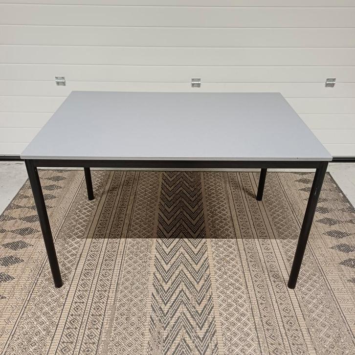 1 x bureau / kantine tafel vepa, Huis en Inrichting, Bureaus, Ophalen