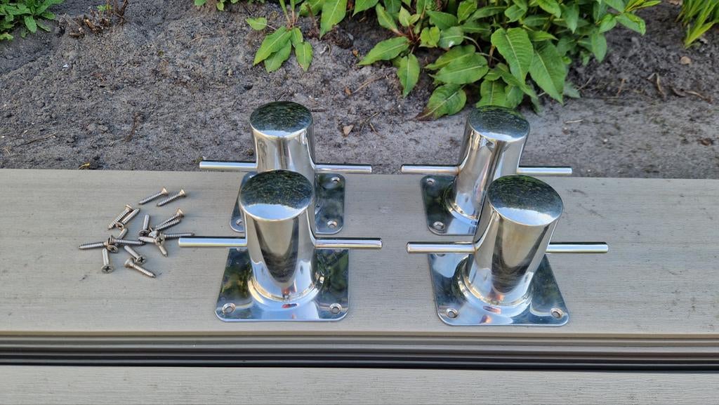 Set van 4 RVS Bolders voor Boot of Steiger, Watersport en Boten, Ophalen of Verzenden, Ankeren en Afmeren, Zeilboot of Motorboot