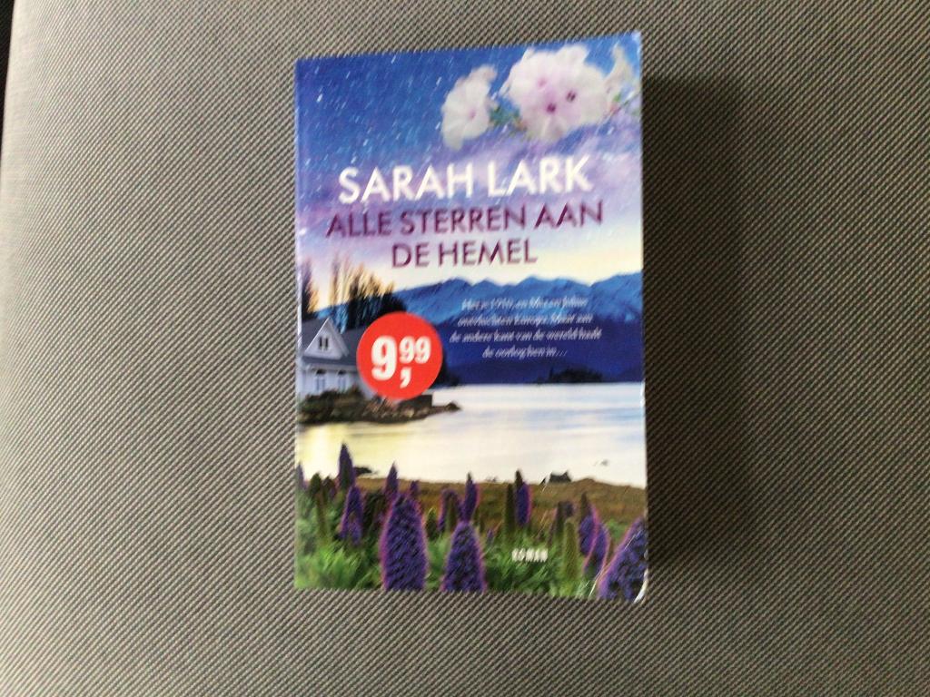 Roman van Sarah Lark.   Alle sterren aan de hemel, Ophalen, Zo goed als nieuw