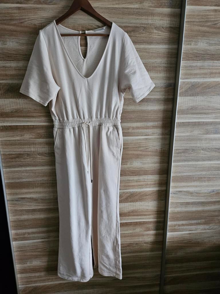 Jumpsuit maat m  ANOTHER LABEL, Maat 38/40 (M), ANOTHER LABEL, Beige, Ophalen of Verzenden