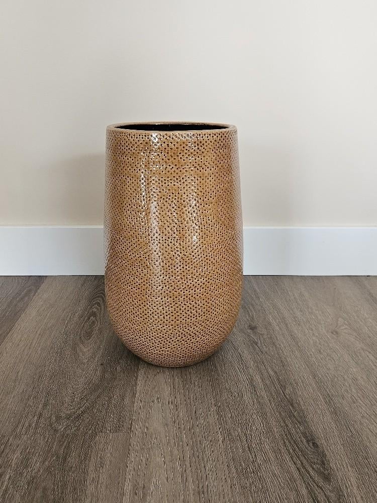 Oker gele vaas incl gouden takken, de vaas is 25cm hoog,, Ophalen, Geel, Aardewerk of Porselein, Zo goed als nieuw