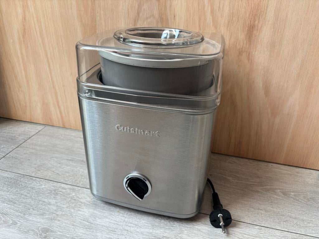 Cuisinart IJsmachine - Maak zelf heerlijk ijs!, Ophalen of Verzenden, Zo goed als nieuw, Koelelement
