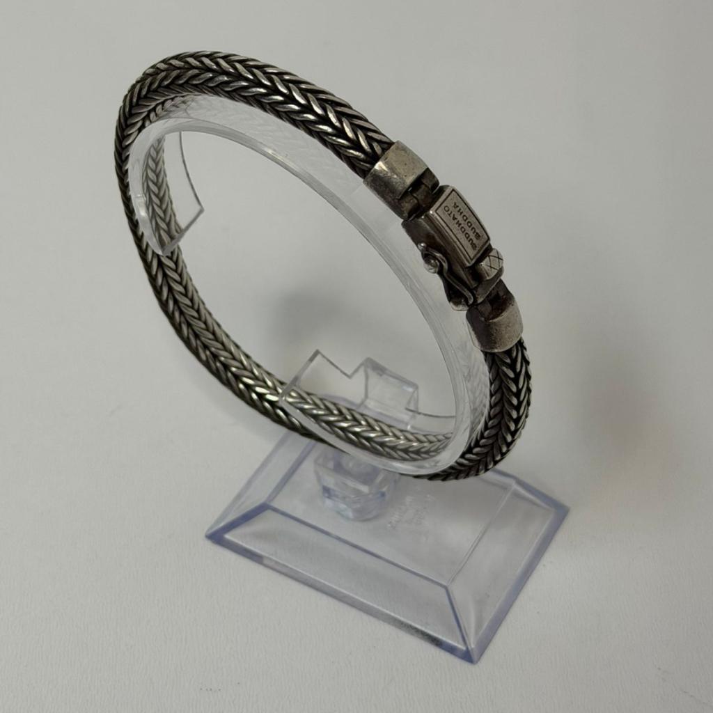 Buddha to buddha ELLEN Zilveren armband | Nette staat, Buddha to Buddha, Zo goed als nieuw, Support@buddhatobuddha.com, Buddha to Buddha
Herengracht 419
1017 BP Amsterdam
Netherlands
