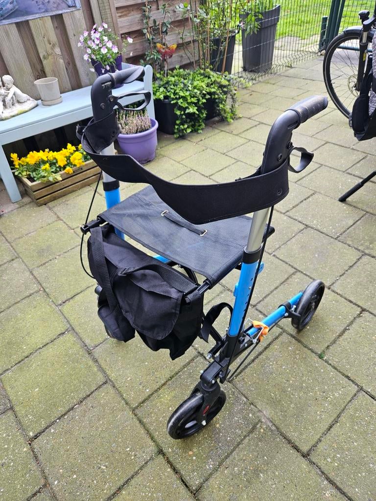 Rollator, Ophalen, Opvouwbaar, Zo goed als nieuw