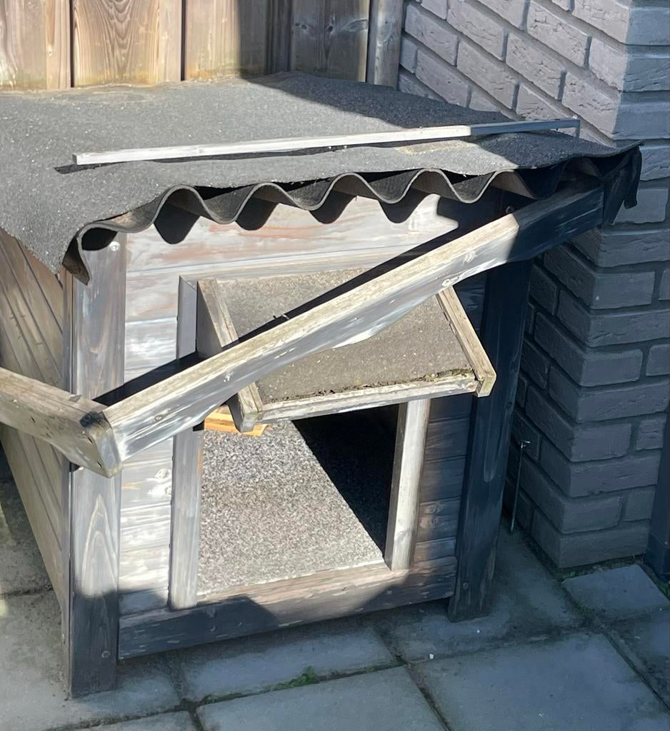 Hondenhok, kattenhok, geisoleerd, opknapper, gratis ophalen, Dieren en Toebehoren, Ophalen, Gebruikt, Minder dan 75 cm, Minder dan 65 cm