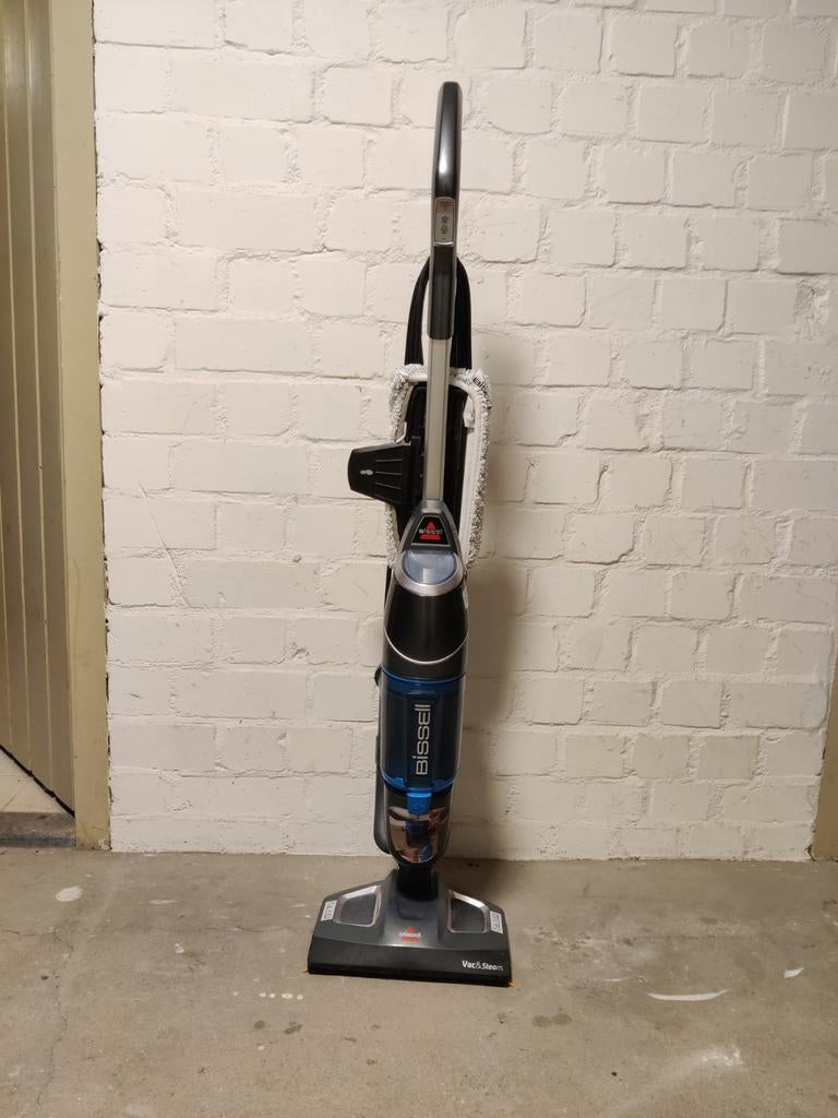 Bissell 2 in 1 stofzuiger en stomer, Witgoed en Apparatuur, Stofzuigers, Ophalen, Zo goed als nieuw, Stofzuiger
