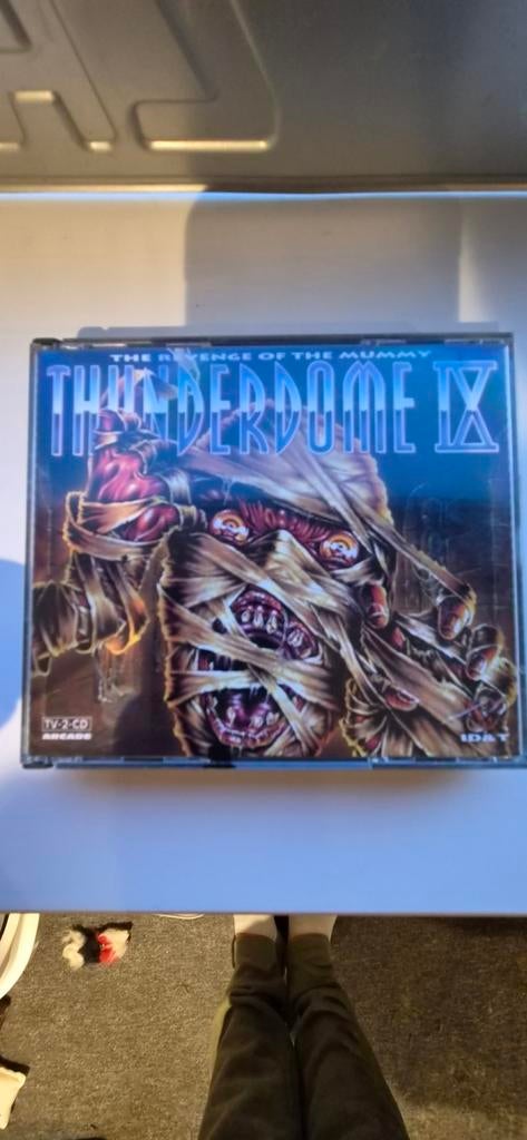 Thunderdome IX 9, Ophalen of Verzenden, Zo goed als nieuw
