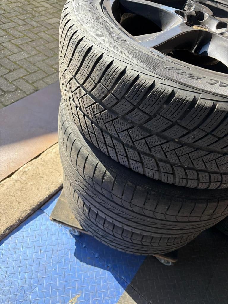 Porsche velgen met banden, Auto-onderdelen, Banden en Velgen, 19 inch, Vis multidiensten, Ophalen of Verzenden, Vis multidiensten