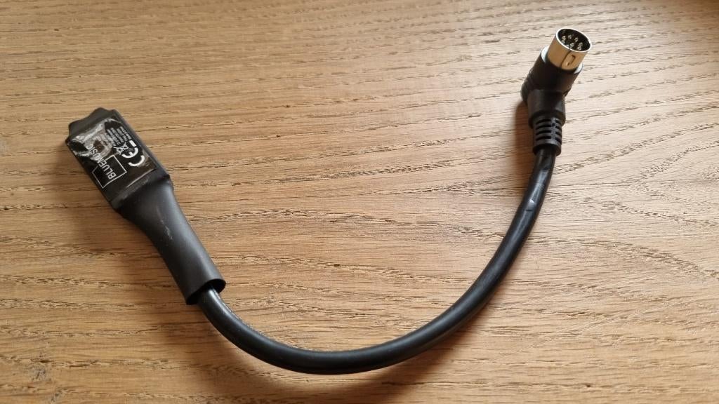 BlueMusic Bluetooth Adapter Volvo (C70/S70/V70XC70/S80 etc.), Computers en Software, Netwerkkaarten, Zo goed als nieuw, Extern