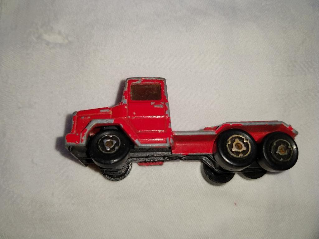 Magirus vrachtwagen rood. Bekijk ook mijn andere advertentie, Ophalen of Verzenden, Gebruikt, Bus of Vrachtwagen