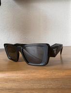 Prada zonnebril zwart ( nieuw), Zonnebril, Zwart, Nieuw, Ophalen