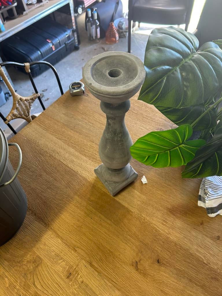 Kaarsen standaard beton zwaar, Huis en Inrichting, Woonaccessoires | Zuilen en Pilaren, Ophalen of Verzenden, Zo goed als nieuw