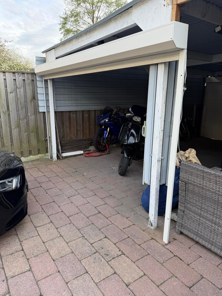 Elektrisch rolluik, Doe-het-zelf en Verbouw, Rolluiken, Gebruikt, 200 cm of meer, Wit, Ophalen of Verzenden