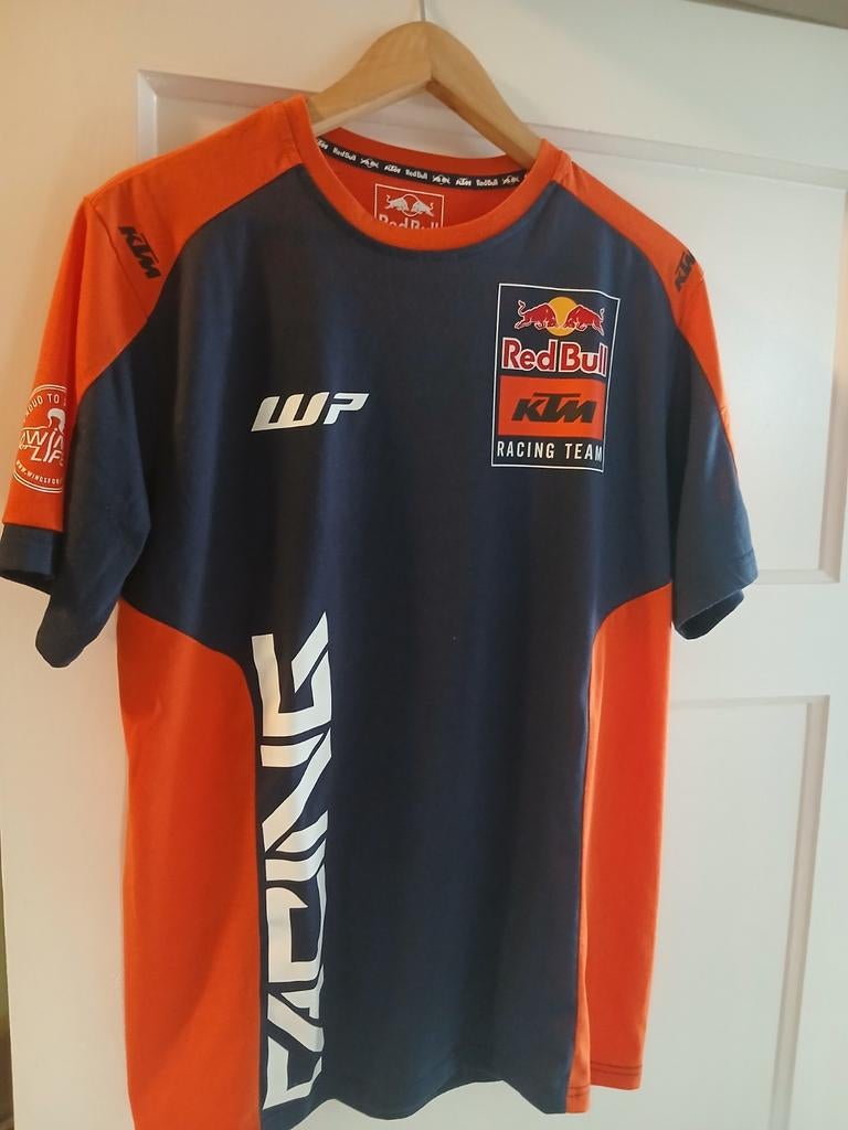 Redbull t-shirt maat M. 2 of 3 keer aan gehad opsend extra k, Ophalen of Verzenden, Zo goed als nieuw