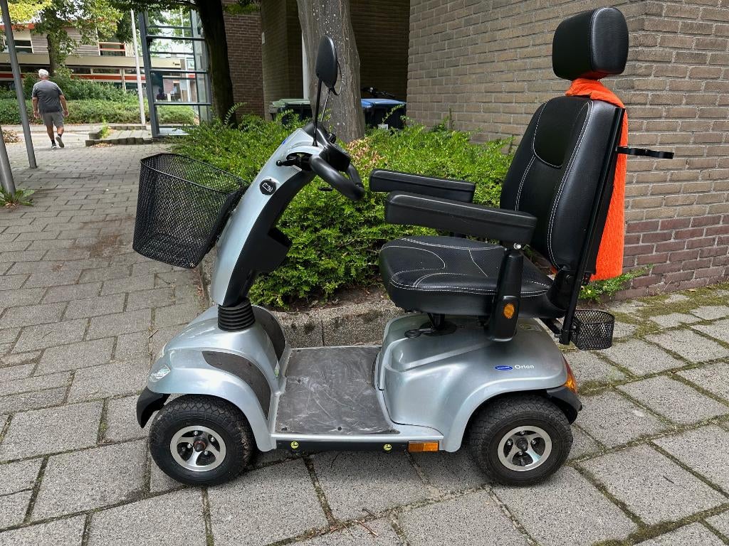 Invacare scootmobiel, klein model., Ophalen, 10 km/u of minder, Gebruikt, 16 t/m 25 km