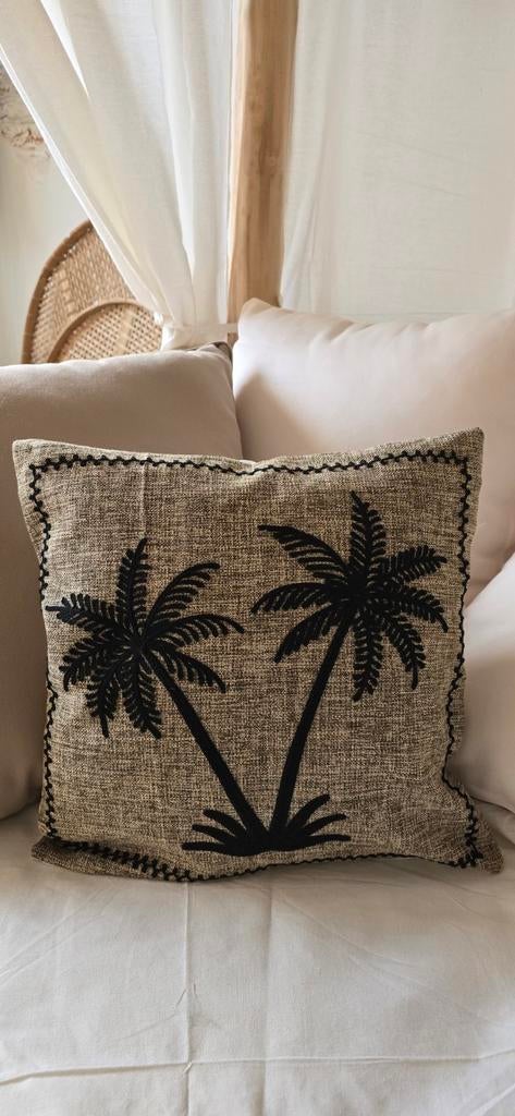 Decoratieve palmkussens van Mooi Bali, Ophalen of Verzenden, Zo goed als nieuw, Beige, Rechthoekig