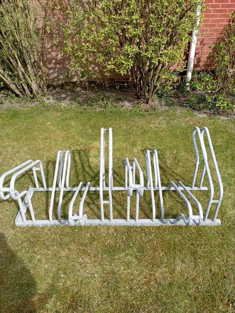 Fietsenrek voor 8 fietsen, Ophalen