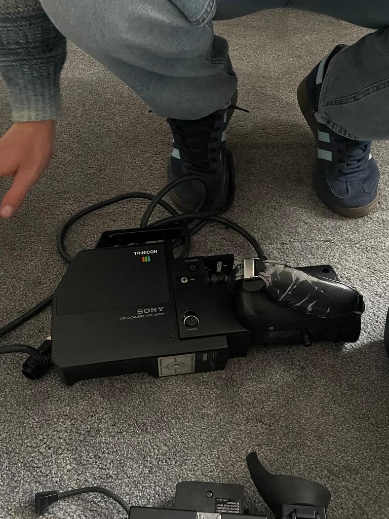 Vintage Sony HVC-3000P Trinitron Videocamera met Koffer, Ophalen of Verzenden, Overige soorten, Camera