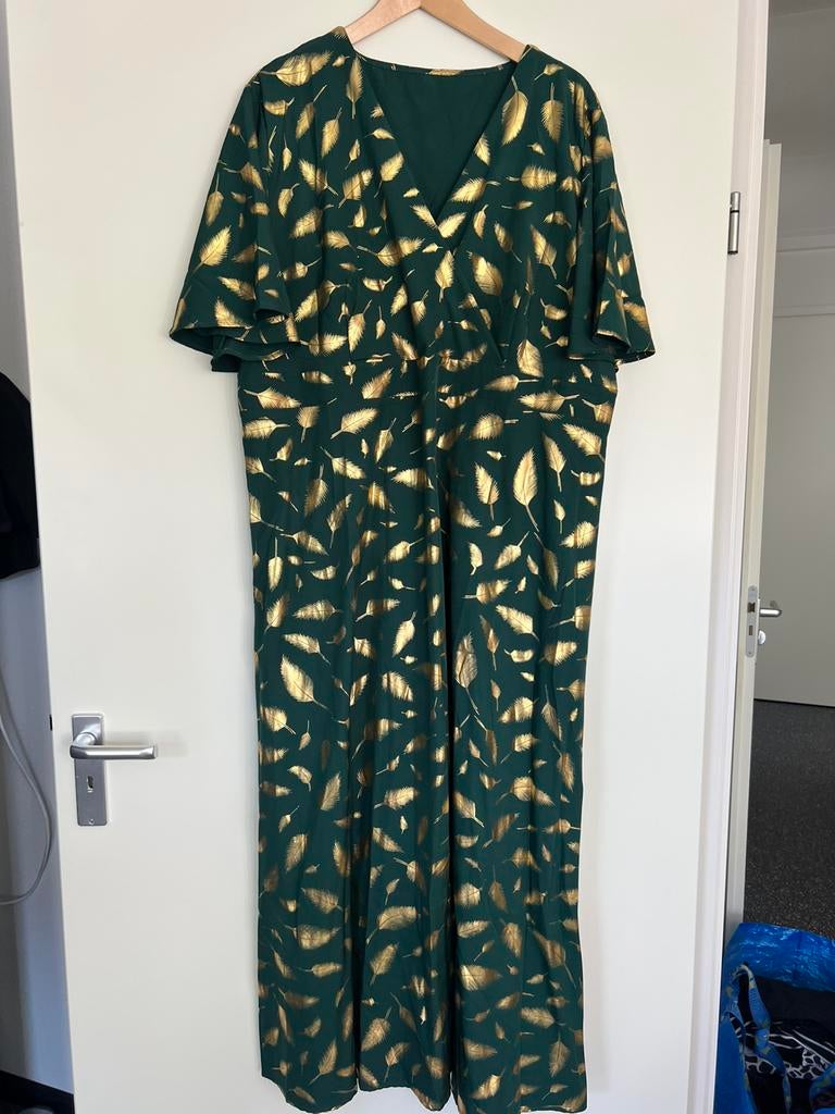 Shein Curve groene jurk met gouden print maat 2XL, Ophalen of Verzenden, Zo goed als nieuw, Groen, Jurk