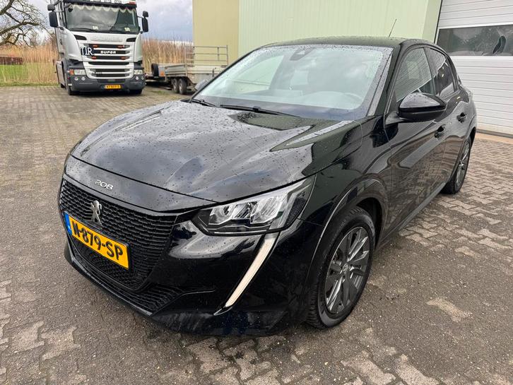 Peugeot 208 allure pack fase 3EV 50kWh 136pk 2021 Zwart, Auto's, Peugeot, Particulier, ABS, Adaptive Cruise Control, Airbags, Airconditioning