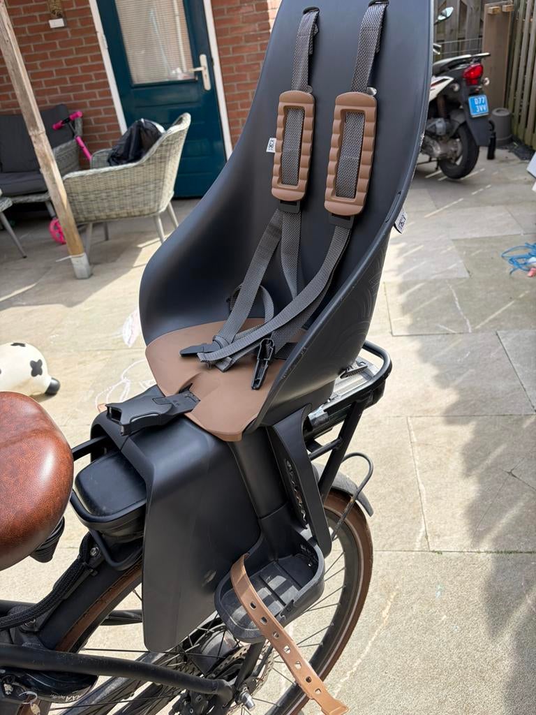 Urban iki fietsstoeltje voor achterop, Fietsen en Brommers, Fietsaccessoires | Fietsstoeltjes, Achterzitje, 9 t/m 18 kg, Ophalen of Verzenden