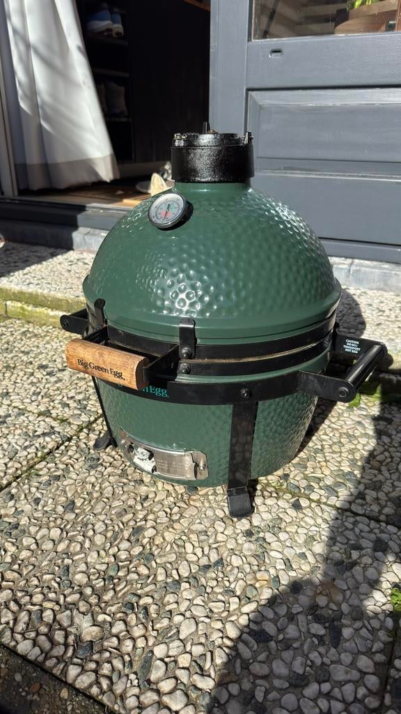 Big green egg minimax incl. Carrier, Tuin en Terras, Houtskoolbarbecues, Ophalen, Zo goed als nieuw