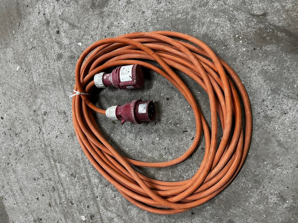 16A krachtstroom verlengkabel 16 meter, Doe-het-zelf en Verbouw, Elektra en Kabels, Ophalen, Zo goed als nieuw, Kabel of Snoer