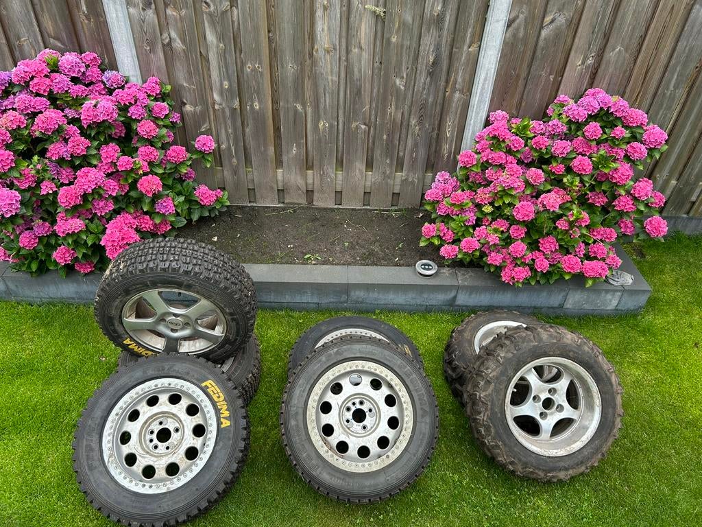 Diverse setjes banden 4x100 beatlock, Auto-onderdelen, Ophalen of Verzenden