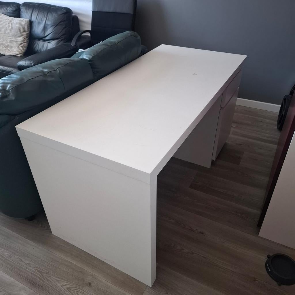 Wit bureau met opbergruimte - 140x65x72cm, Ophalen, Opbergruimte, Gebruikt, Spaanplaat of MDF