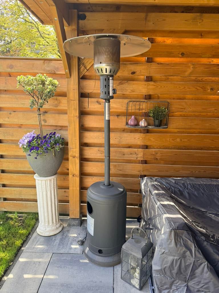 Eurom THG 10.0000 antraciet kleurige terrasheater, Tuin en Terras, Terrasverwarmers, Ophalen, Zo goed als nieuw, Gas, Vloer